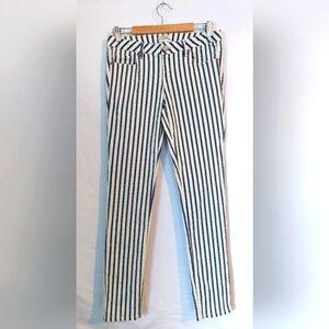 Size 9/10 Aeropostale Stripped Skinny Jeans